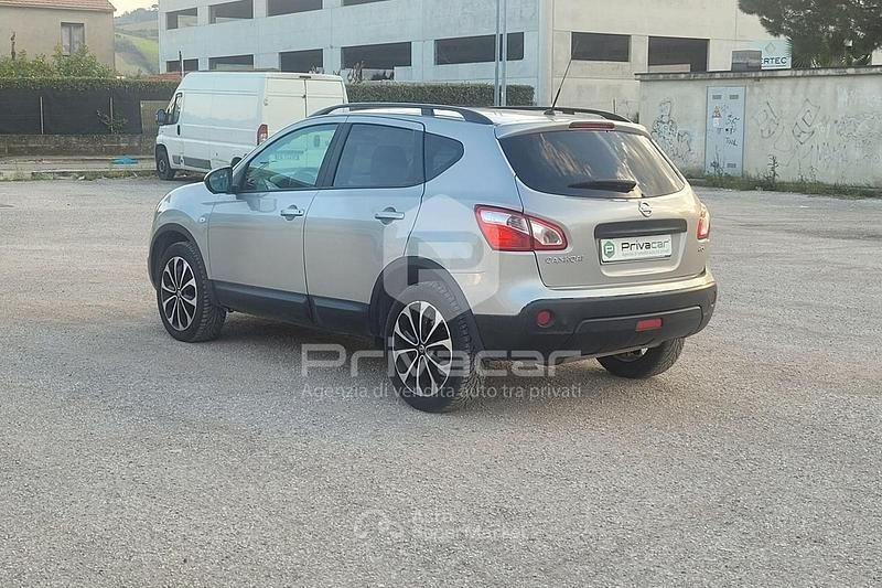 Usata Nissan Qashqai Visia 131 CV (96 kW) 2013 Grigio SUV