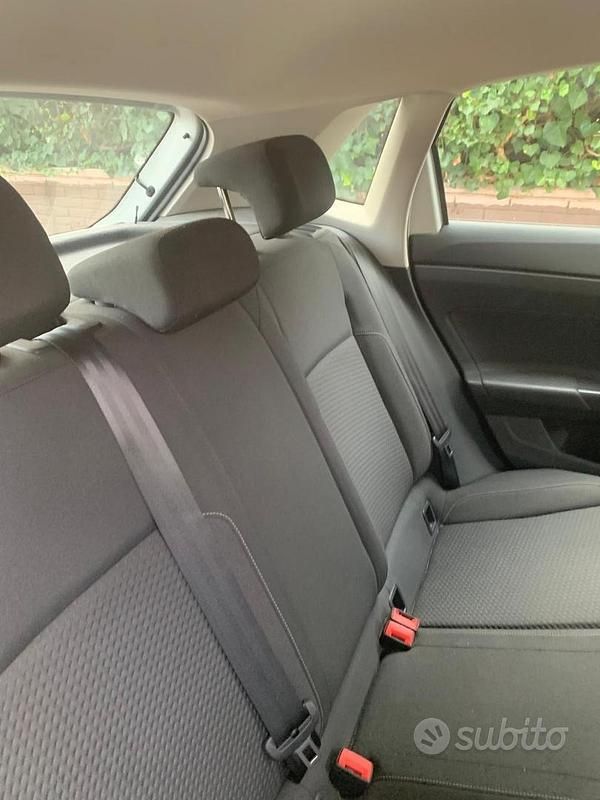 Usata VW Polo 50 CV (36 kW) 2018 Bianco Berlina