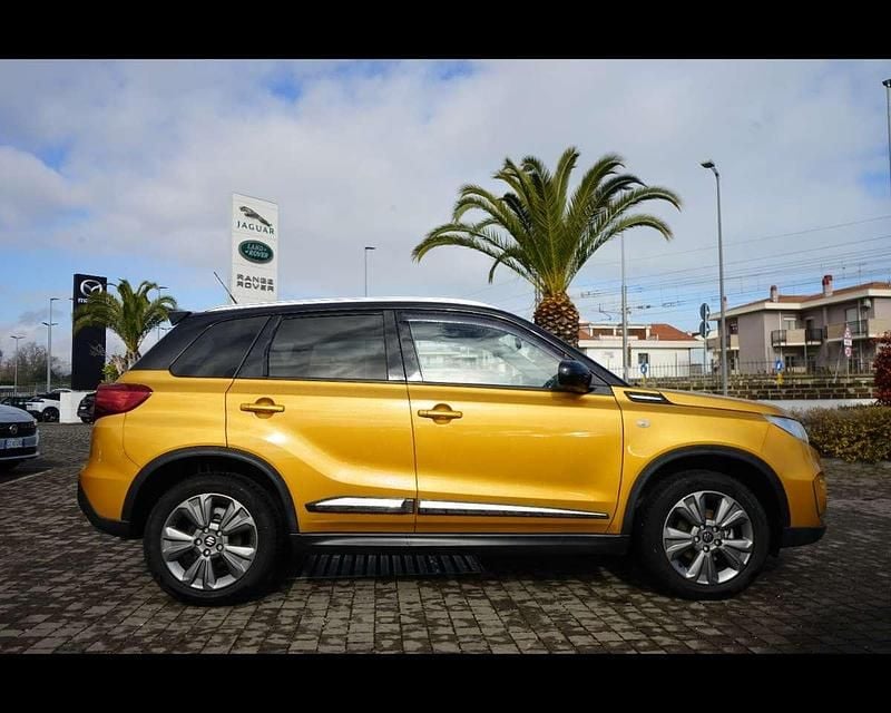 Usata Suzuki Vitara 111 CV (81 kW) 2019 Arancio metallizzato SUV
