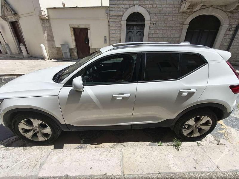 Usata Volvo XC40 Momentum 150 CV (110 kW) 2019 SUV