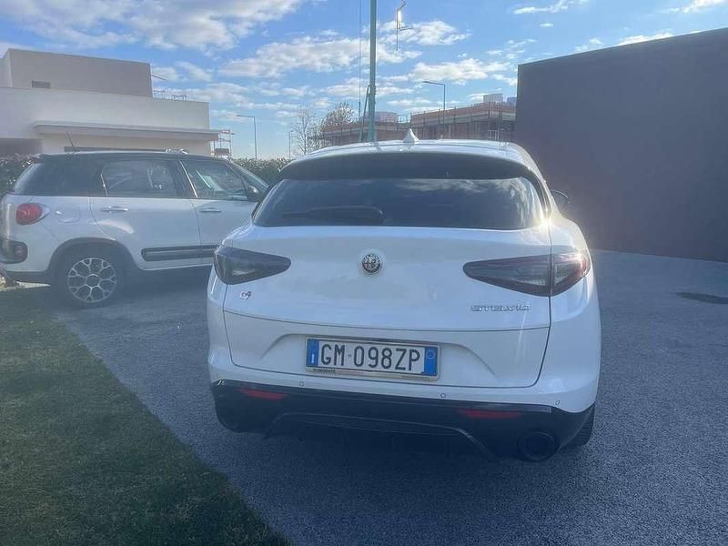 Usata Alfa Romeo Stelvio Veloce 209 CV (153 kW) 2023 SUV