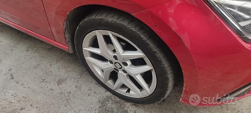 Usata Seat Ibiza FR 89 CV (65 kW) 2019 Rosso Utilitaria