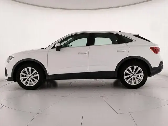 Usata Audi Q3 Sportback Business Plus 150 CV (110 kW) 2022 Bianco ibis SUV