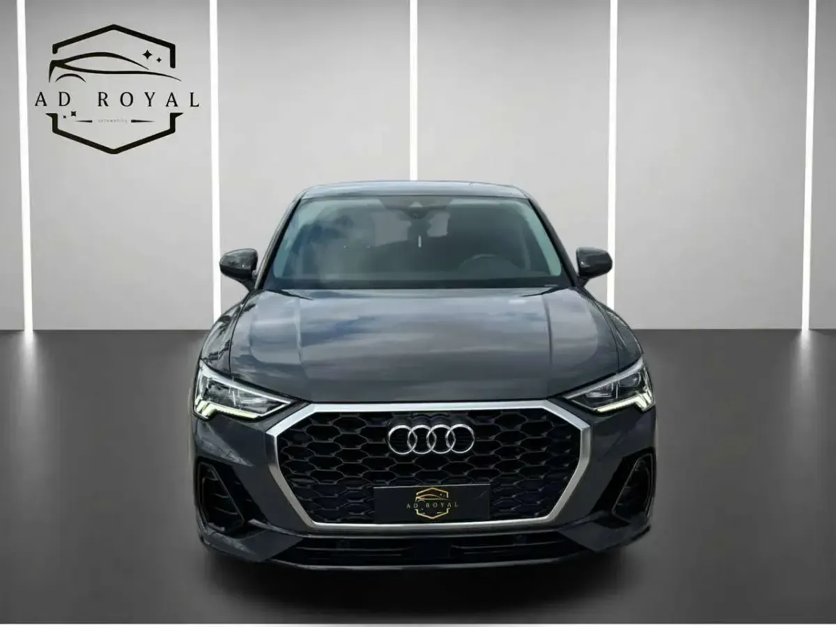Usata Audi Q3 Sportback S-Line 150 CV (110 kW) 2021 Grigio SUV
