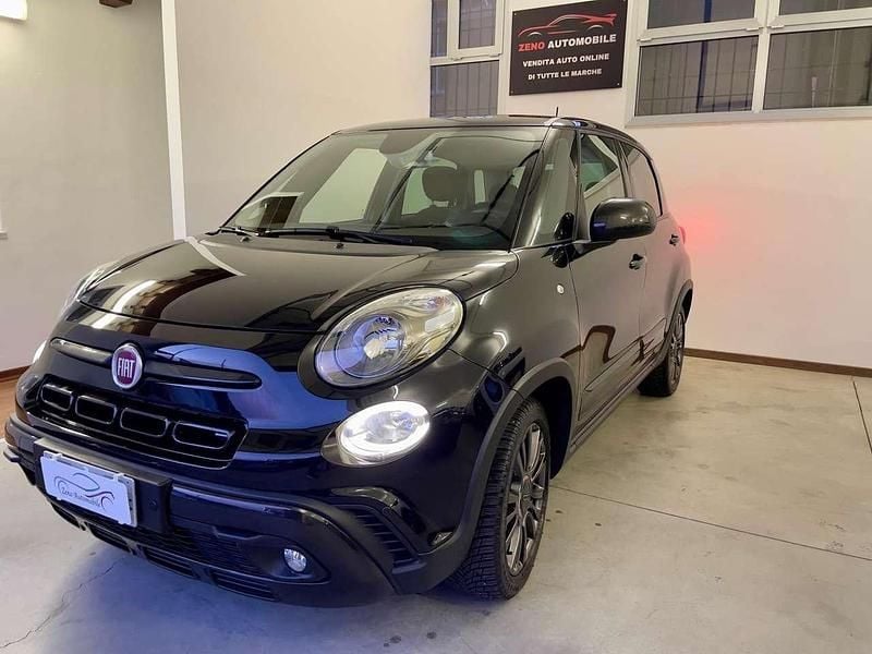 Nero Usata 2019 Fiat 500L Cross Monovolume | 13.690 € (Buon prezzo) - Immagine 1/4