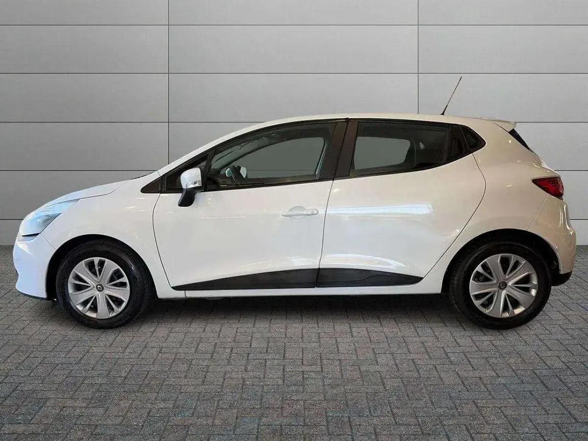 Usata Renault Clio IV 75 CV (55 kW) 2016 Bianco Furgone