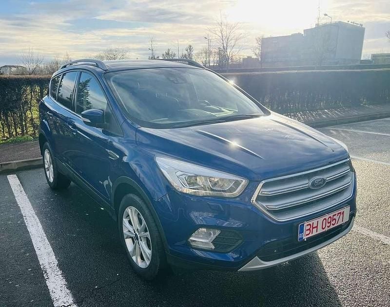 Usata Ford Kuga Titanium 182 CV (133 kW) 2018 SUV
