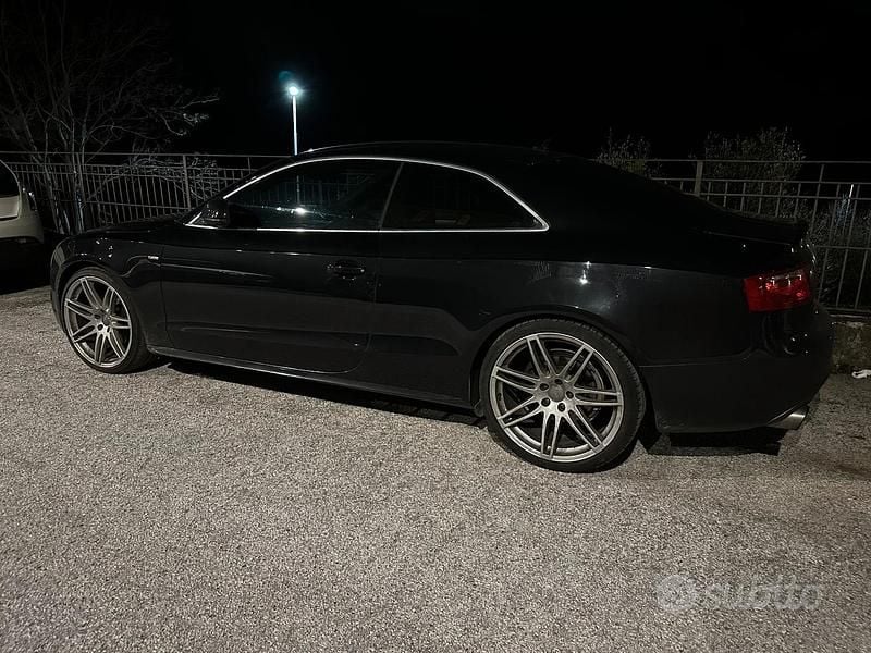 Begagnad Audi A5 239 HK (175 kW) 2008 Svart Sportkupé