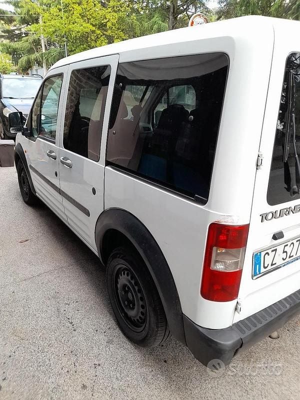 Usata Ford Transit 90 CV (66 kW) 2006 Bianco Monovolume