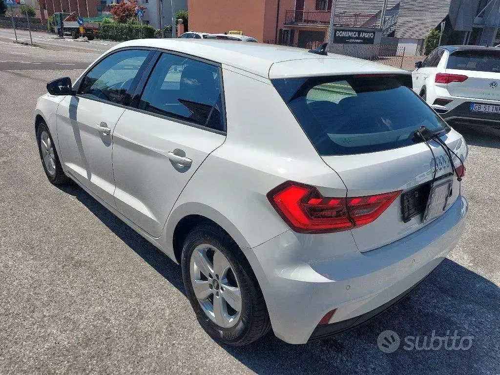 Usata Audi A1 95 CV (69 kW) 2022 Bianco SUV