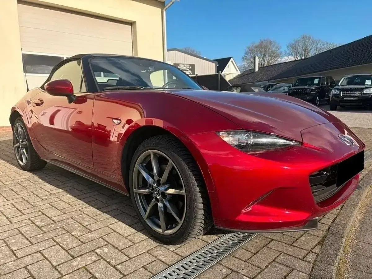 Usata Mazda MX5 Inclusive 184 CV (135 kW) 2023 Rosso soul crystal Cabrio