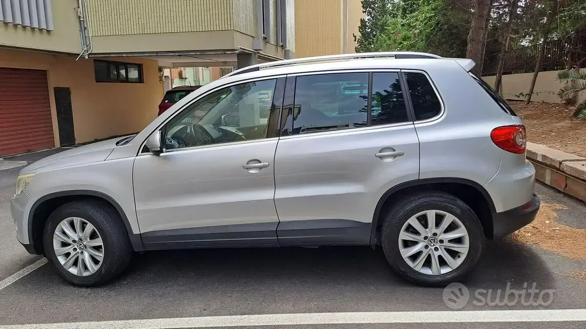 Usata VW Tiguan 140 CV (102 kW) 2008 Grigio SUV