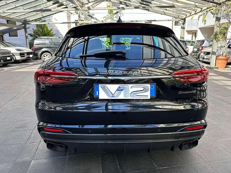 Begagnad Maserati Grecale 530 HK (389 kW) 2024 Svart SUV