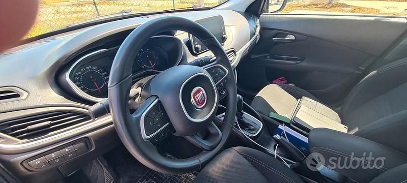 Usata Fiat Tipo 120 CV (88 kW) 2020 Grigio Station wagon