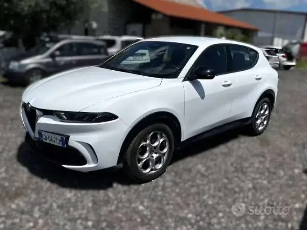 Usata Alfa Romeo Tonale Super 131 CV (96 kW) 2023 Bianco SUV