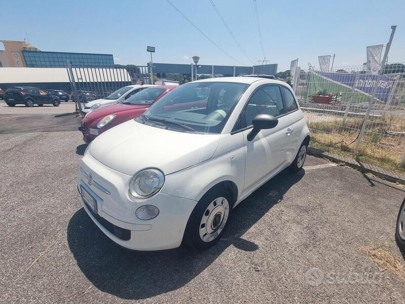 Usata Fiat 500 Lounge 75 CV (55 kW) 2010 Bianco Berlina