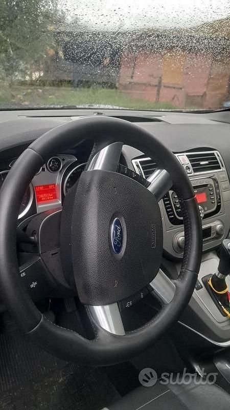 Usata Ford Kuga 163 CV (119 kW) 2010 Nero SUV