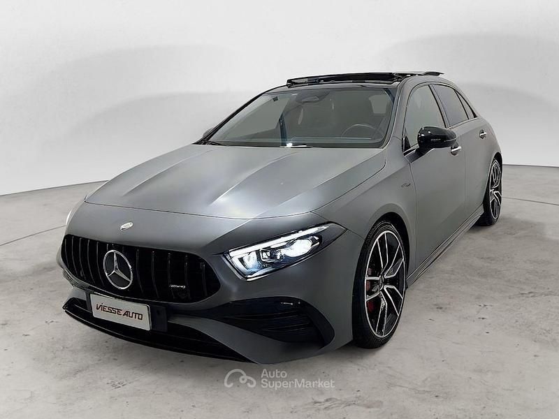 Grigio Usata 2023 Mercedes A35 AMG AMG Tre volumi | 46.900 € (Cara) - Immagine 1/4