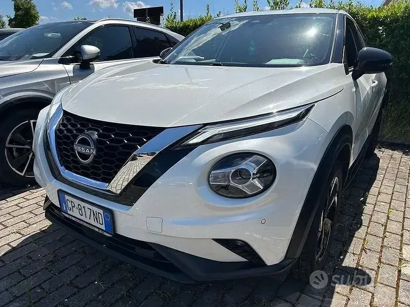 Usata Nissan Juke N-Connecta 114 CV (83 kW) 2023 Bianco SUV