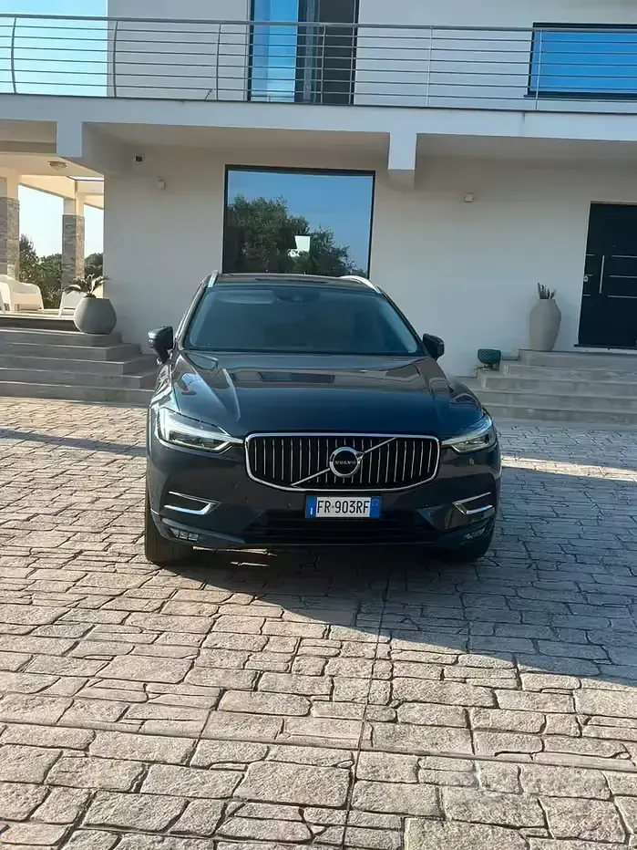 Usata Volvo XC60 Inscription 190 CV (139 kW) 2018 Bluazzurro SUV