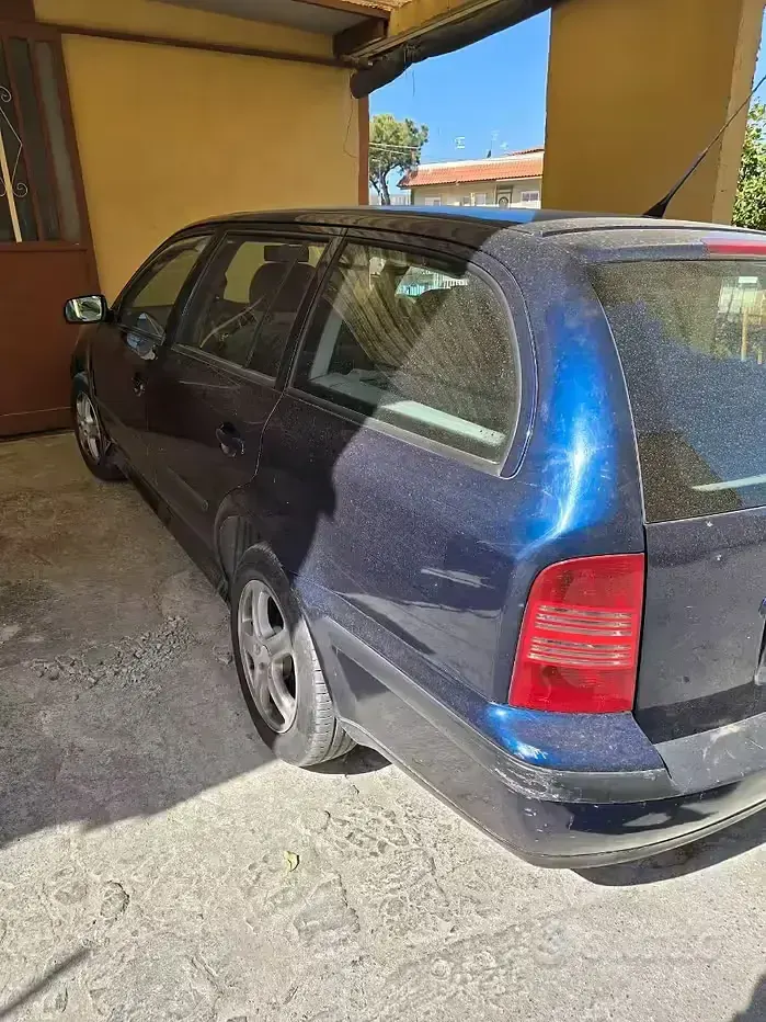 Usata Skoda Octavia 1999 Blu Station wagon