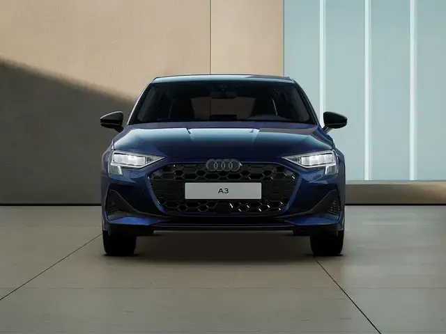 Nuova Audi A3 Advanced Plus 150 CV (110 kW) 2025 Blu navarra metallizzato Berlina