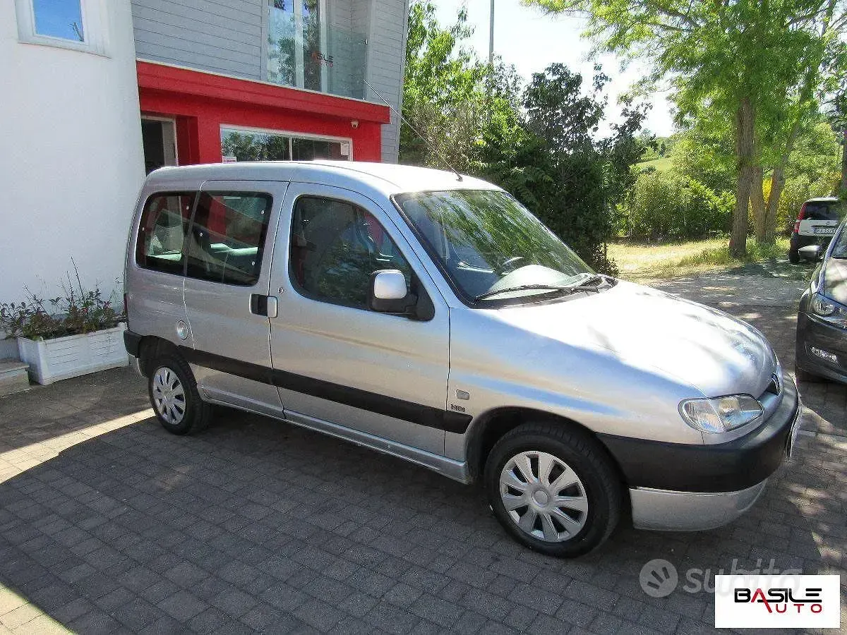 Usata Peugeot Partner 90 CV (66 kW) 2002 Blu Monovolume
