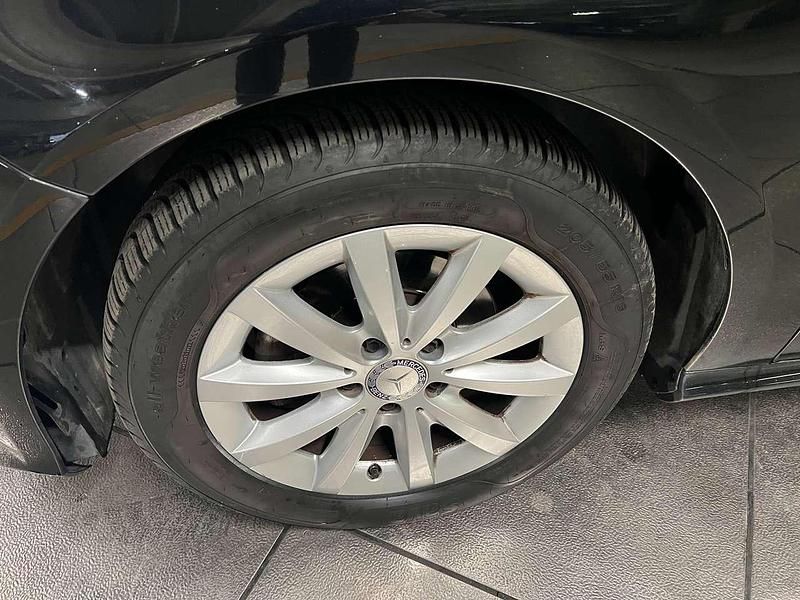 Usata Mercedes A180 109 CV (80 kW) 2015 Nero Berlina