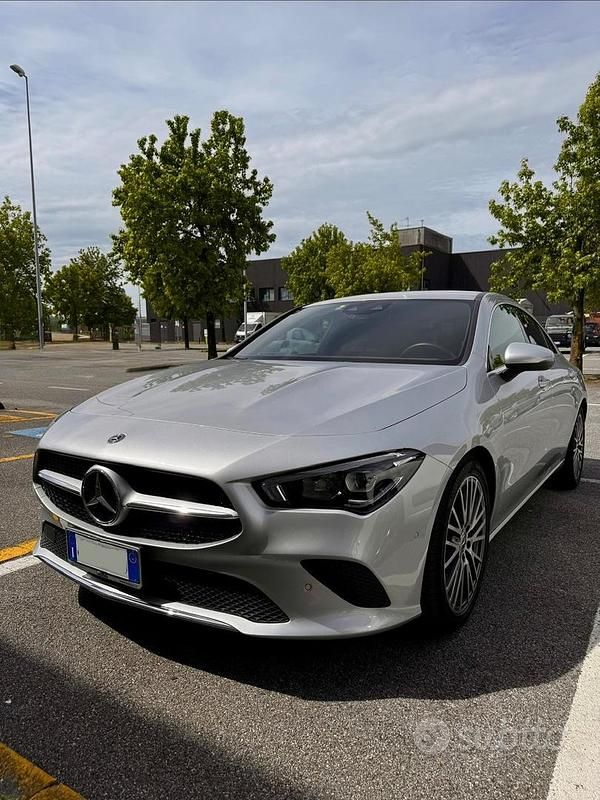 Usata Mercedes CLA180 Business 2021 Grigio Berlina