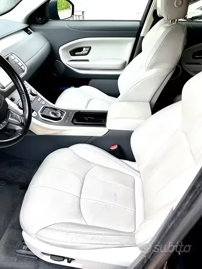 Usata Land Rover Range Rover evoque 150 CV (110 kW) 2018 Station wagon
