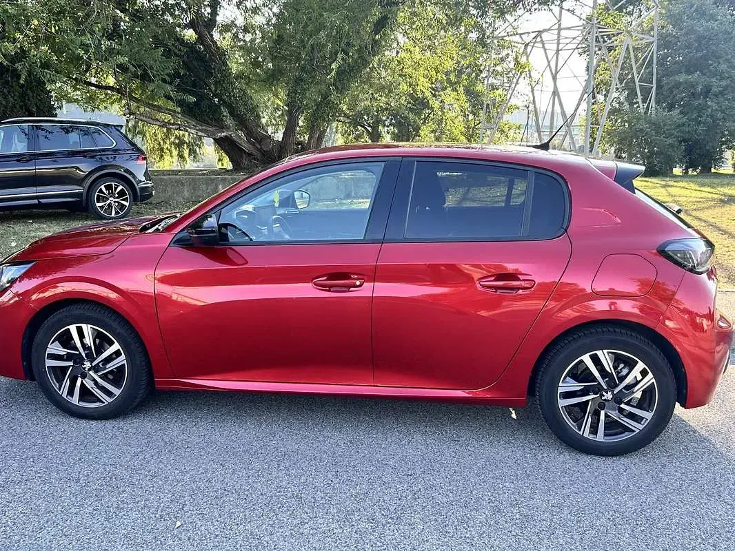 Usata Peugeot 208 Active 75 CV (55 kW) 2022 Utilitaria