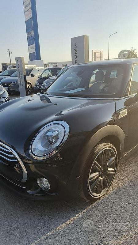 Usata Mini Clubman 150 CV (110 kW) 2019 Nero Station wagon