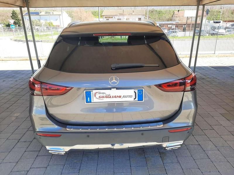 Usata Mercedes GLA200 Executive 150 CV (110 kW) 2020 Grigio SUV