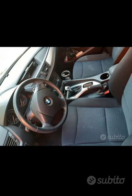 Usata BMW X1 116 CV (85 kW) 2012 SUV