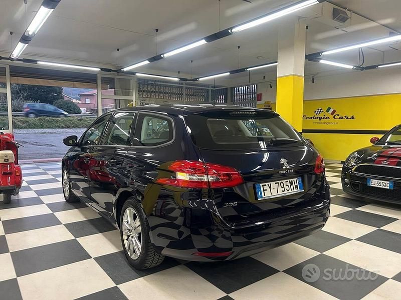 Usata Peugeot 308 Business-Line 131 CV (96 kW) 2019 Blu Station wagon
