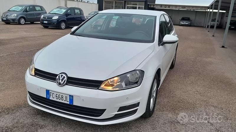 Usata VW Golf VII Trendline 90 CV (66 kW) 2016 Bianco Berlina