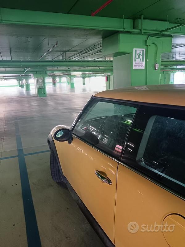 Usata Mini One D 75 CV (55 kW) 2003 Giallo Utilitaria