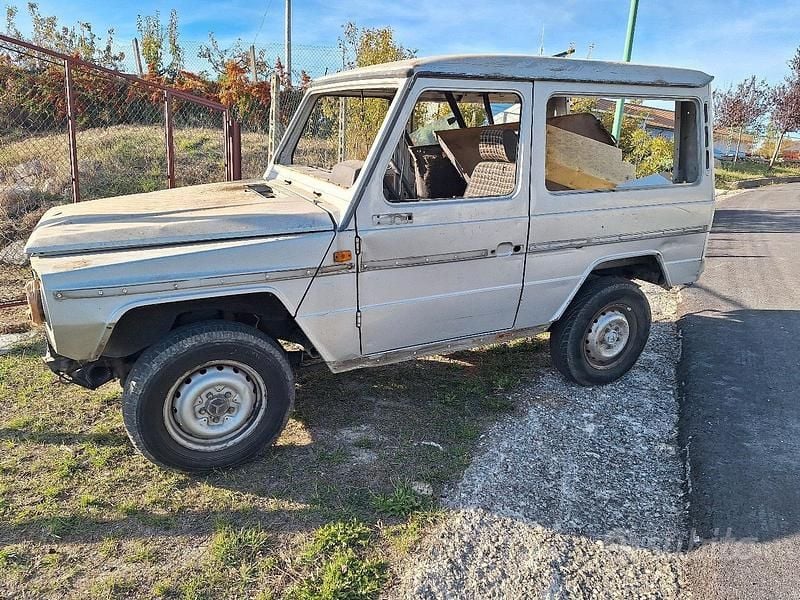 Usata Mercedes G240 1982 Grigio SUV