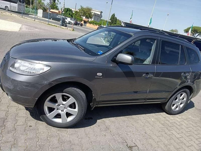 Usata Hyundai Santa Fe 156 CV (114 kW) 2007 Grigio SUV