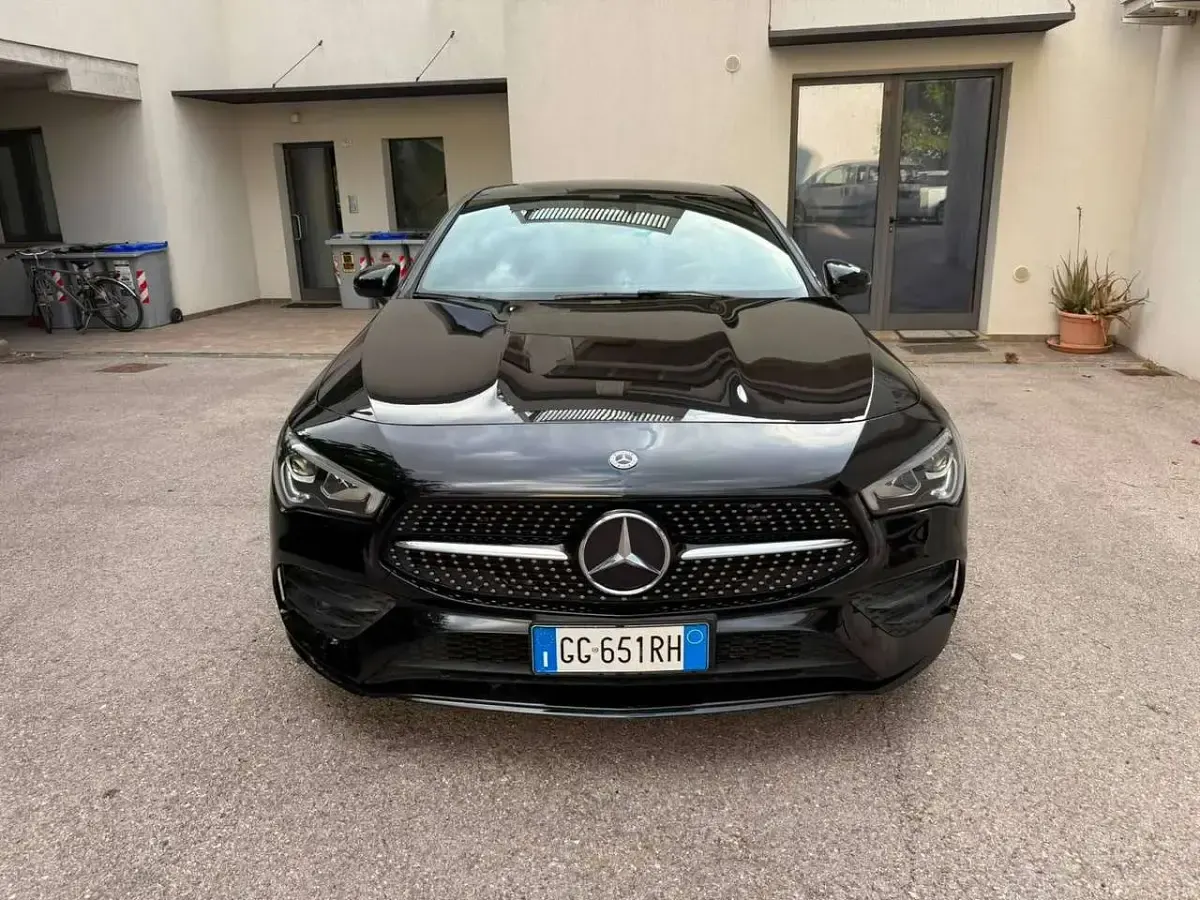 Usata Mercedes CLA180 Premium 116 CV (85 kW) 2021 Nero Coupé