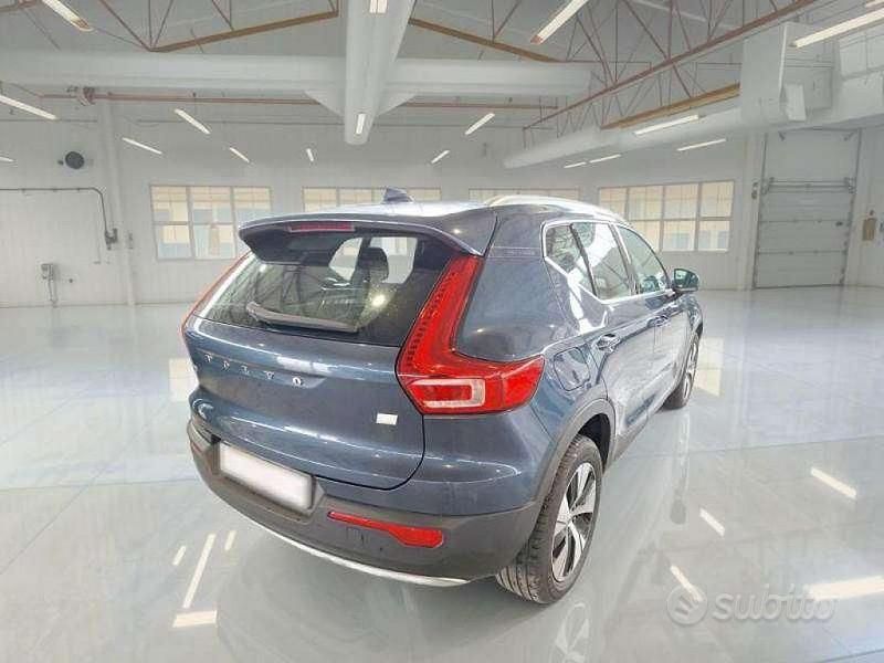 Usata Volvo XC40 Inscription 179 CV (131 kW) 2021 Grigio SUV