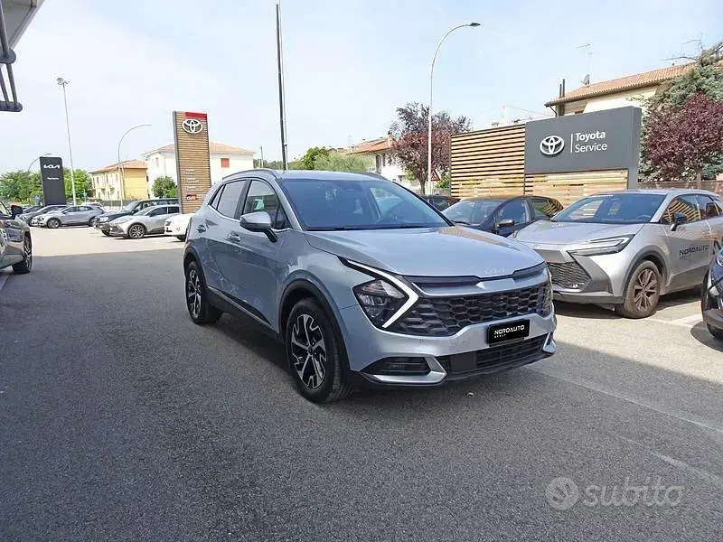 Usata Kia Sportage Style 215 CV (158 kW) 2024 Grigio SUV