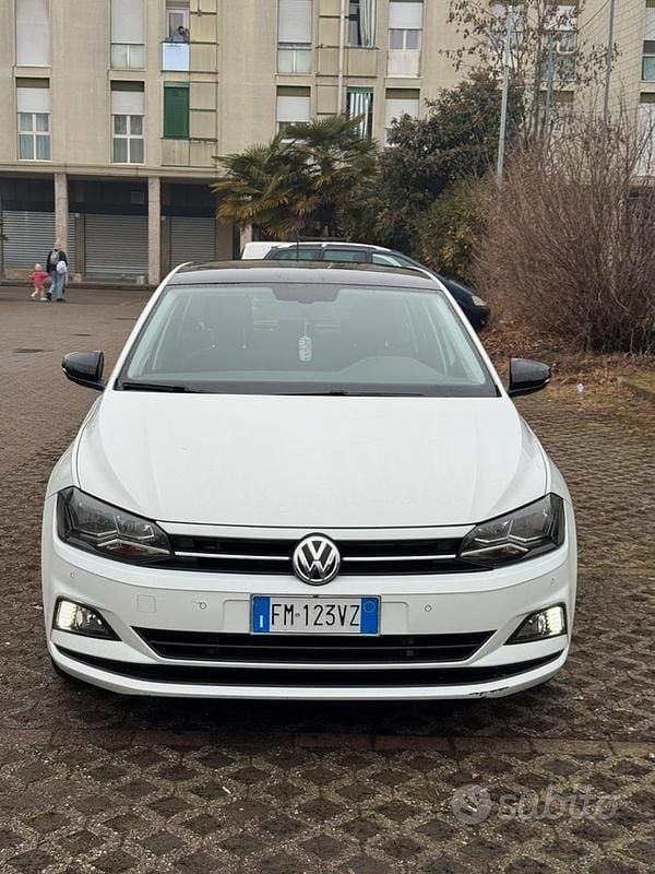 Usata VW Polo 95 CV (69 kW) 2018 Bianco Utilitaria