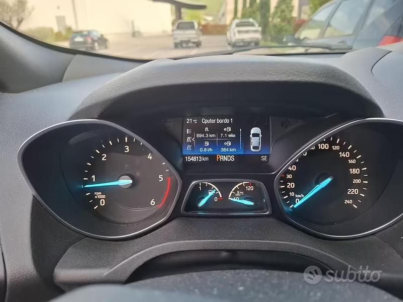 Usata Ford Kuga 180 CV (132 kW) 2017 Bianco SUV
