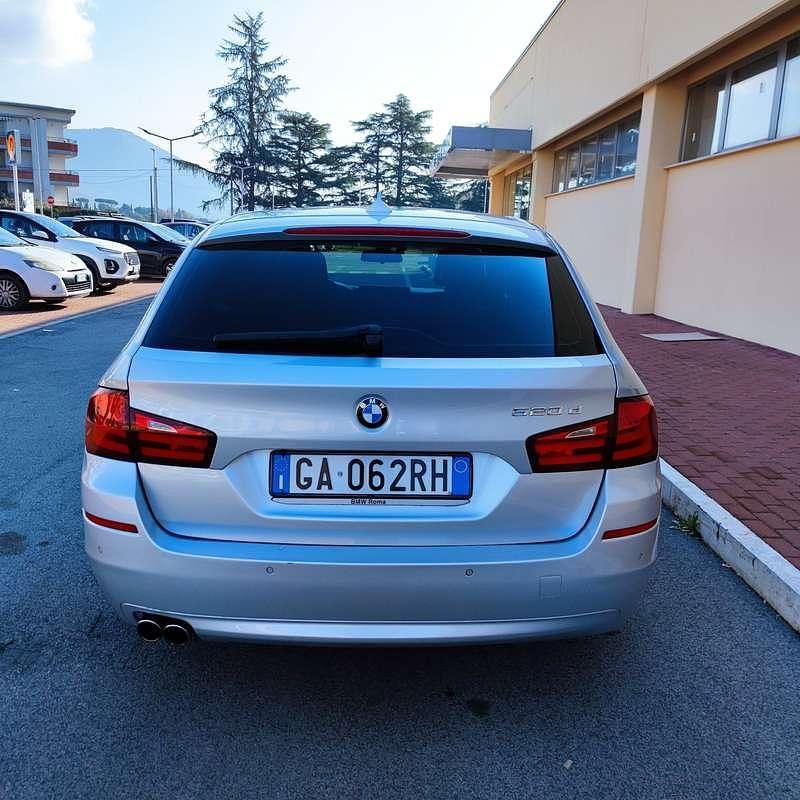 Usata BMW 520 Efficient Dynamics 184 CV (135 kW) 2013 Grigio Station wagon