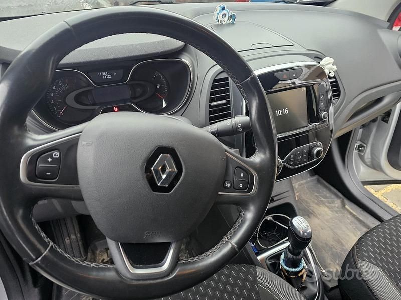 Usata Renault Captur Bose Edition 90 CV (66 kW) 2018 Other SUV