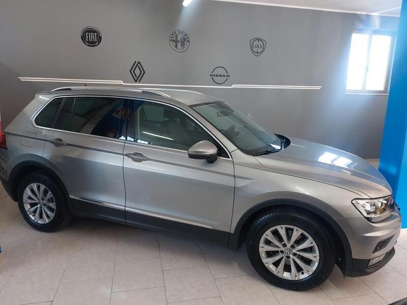 Usata VW Tiguan 116 CV (85 kW) 2017 Grigio SUV