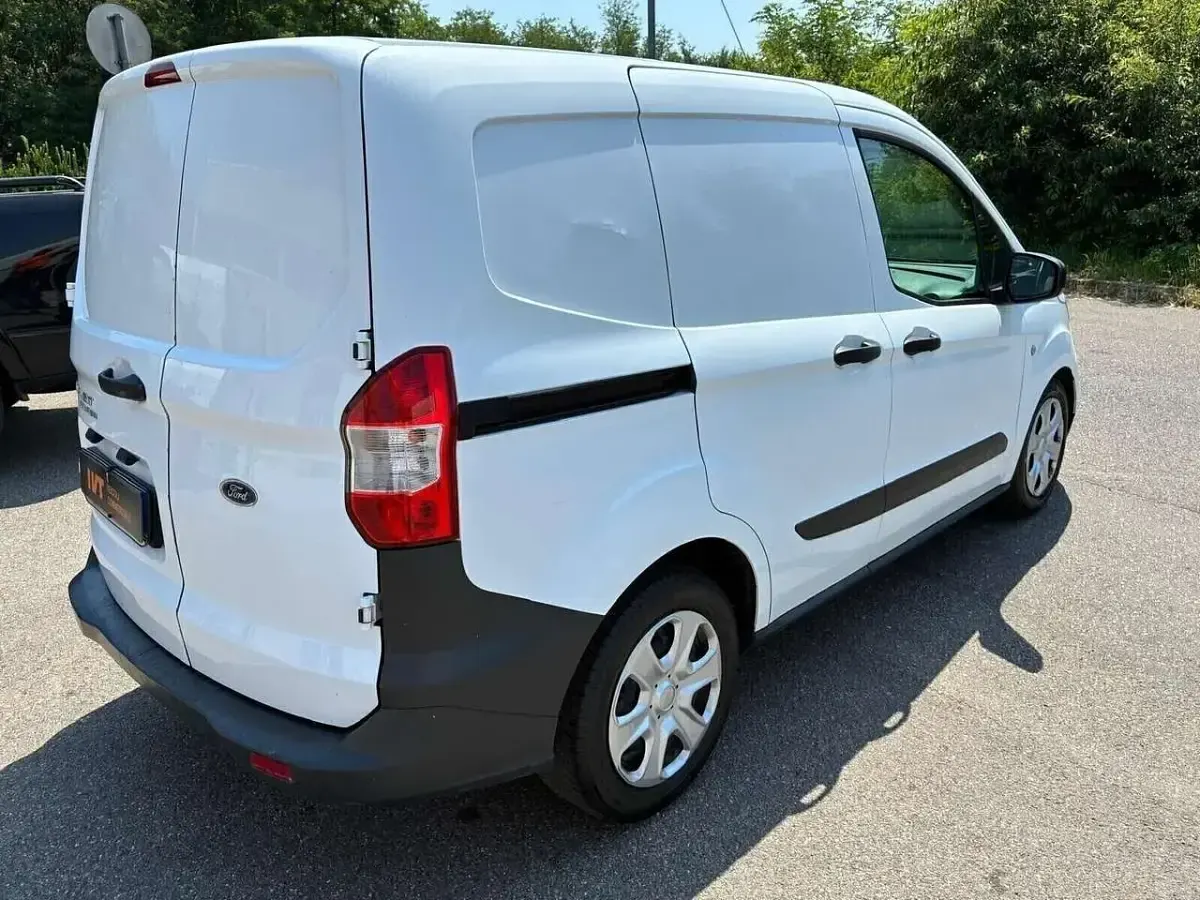 Usata Ford Transit Trend 101 CV (74 kW) 2022 Bianco Furgone