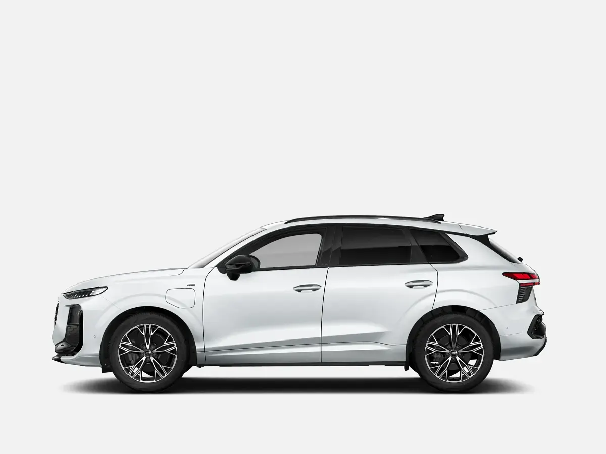 Nuova Audi Q3 Business 272 CV (200 kW) 2026 Bianco ghiaccio metallizzato SUV