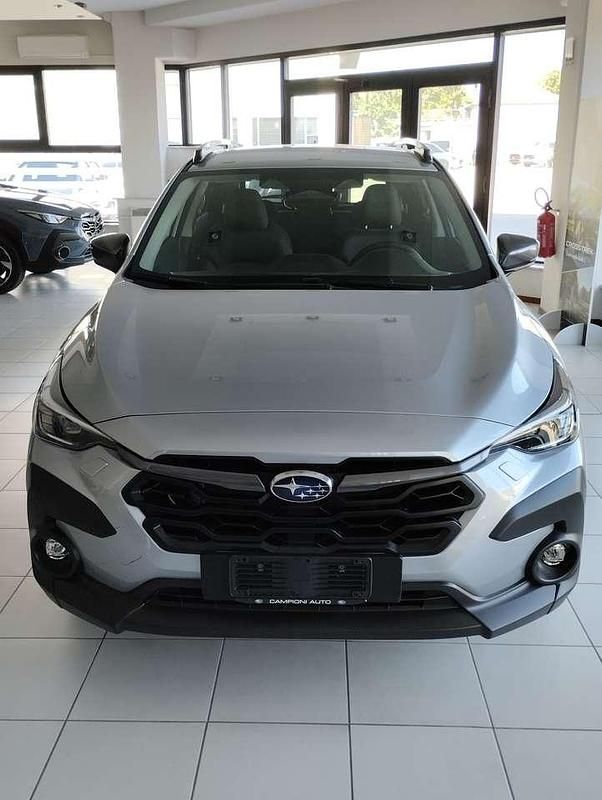 Usata Subaru Crosstrek Style 136 CV (100 kW) 2024 Magnetite grey metallic SUV